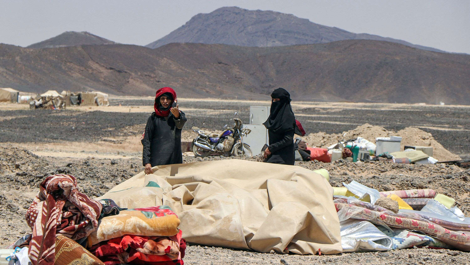 الميليشيات الحوثية تركز على تعظيم المأساة الإنسانية في اليمن
