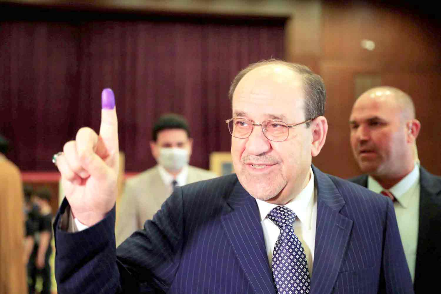 محاولاته لبناء جبهة معارضة للتيار الصدري تواجه مطبات 