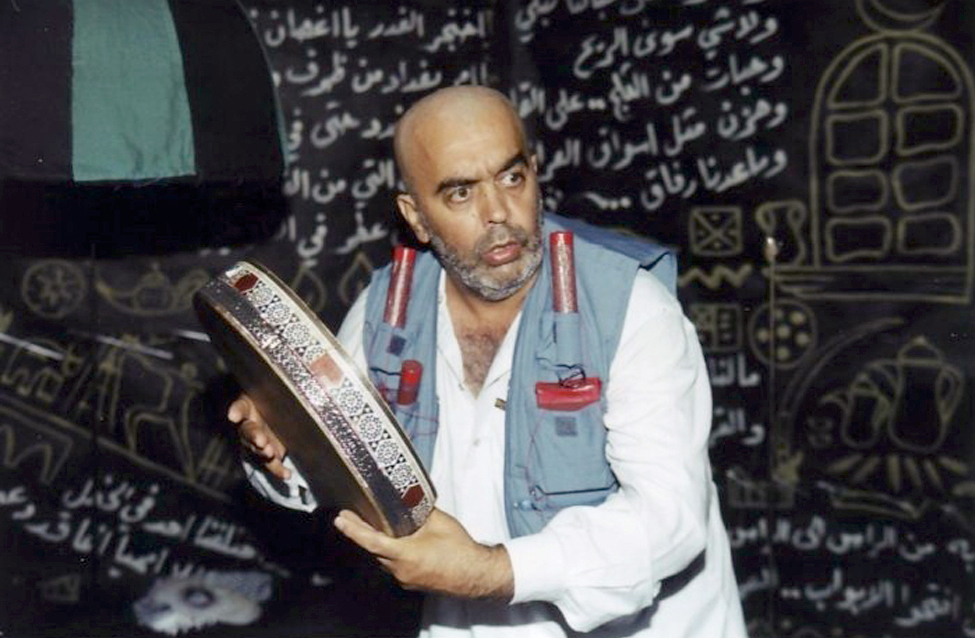 مشهد من مسرحية "أمراء الجحيم"