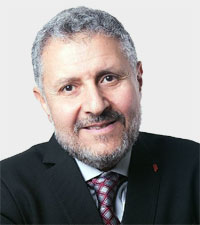 نجاد البرعي: الإنجازات التنموية لن تكون لها أصداء دون خطوات بملف الحريات 