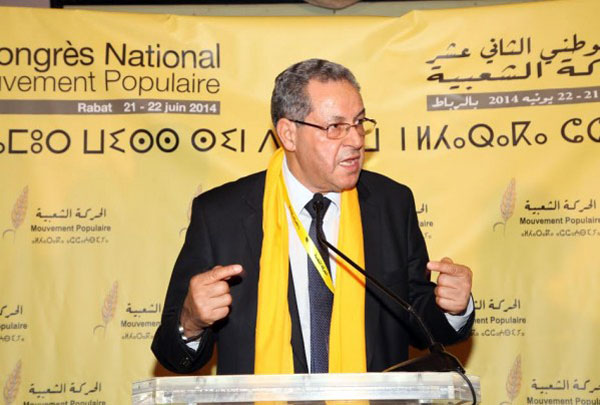 حزب "الحركة الشعبية" يزكي أمينه العام امحند العنصر للمرة التاسعة على التوالي، ويكون بذلك زعيما أبديا طال مكوثه على رأس الحزب لأكثر من ثلاثين عاما كاملة دون أن يتزعزع من مكانه، ما يعكس غلبة سياسة القبيلة.