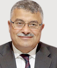 فتحي العيادي: التظاهر في الشارع ليس هو الحل ولكن قد يساعد على إيجاد الحل