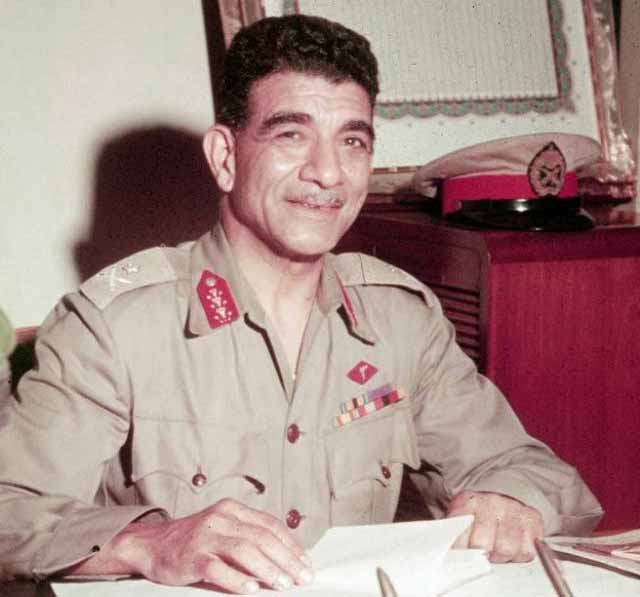 ليس المقصود هنا تشويه محمد نجيب أو محاسبته بأثر رجعي، فهناك متخصصون قادرون على ذلك، لكن المراد قراءة واحدة من الوثائق والأسرار النادرة مثل الوثيقة الصادرة عام 1953، كي تكون الصورة كاملة، والتاريخ وحده الحكم النهائي على الأشخاص.