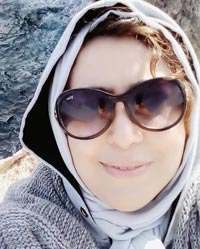 نوال خديم:  تعرضت المرأة وعبر عقود طويلة لضربات حادة في كينونتها، ولا تزال تواجه الكثير من التحديات، ما زعزع ثقتها بنفسها