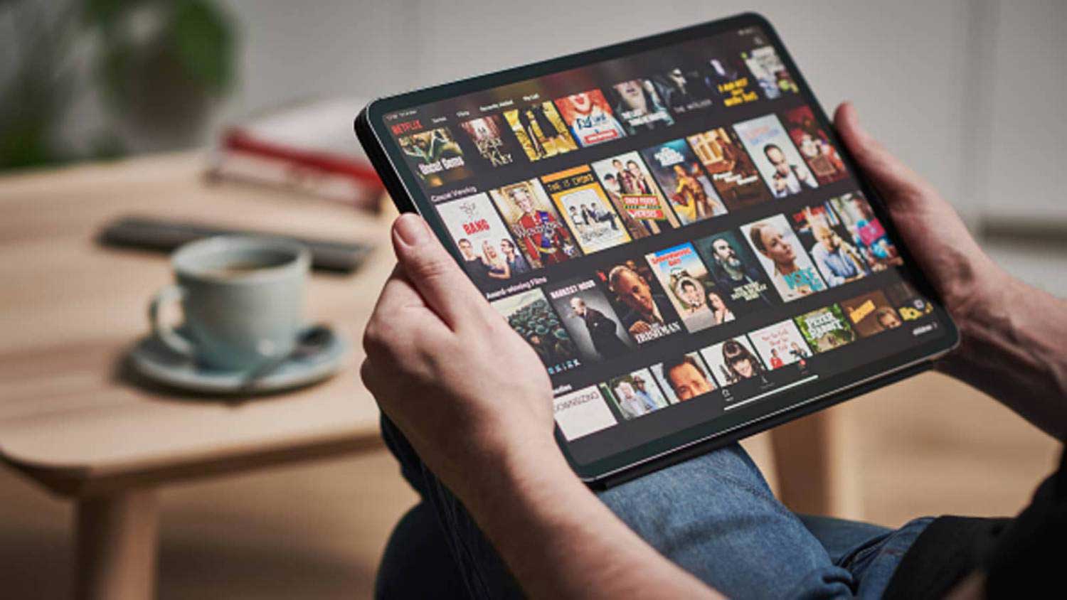 بمجموعة هامة من الأفلام الخاصة تحقق نتفليكس الصدارة على حساب المنصات الأخرى وعلى حساب منتجين عريقين