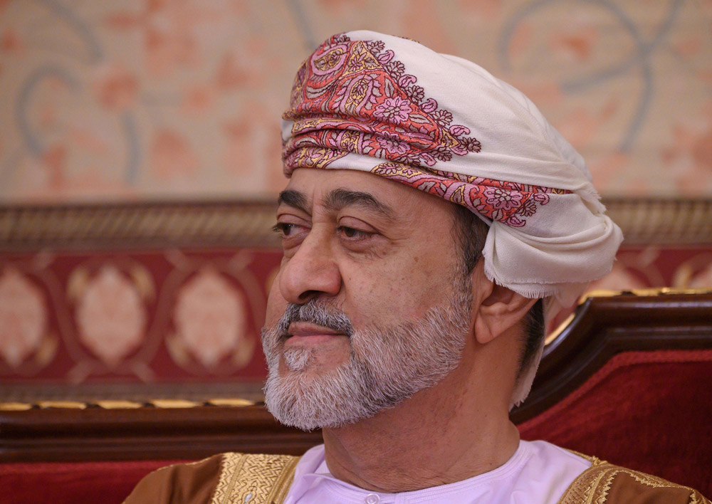 السلطان هيثم بن طارق شدد على ضرورة تعاون الجميع حتّى تحقّق جهود مواجهة الجائحة أهدافها