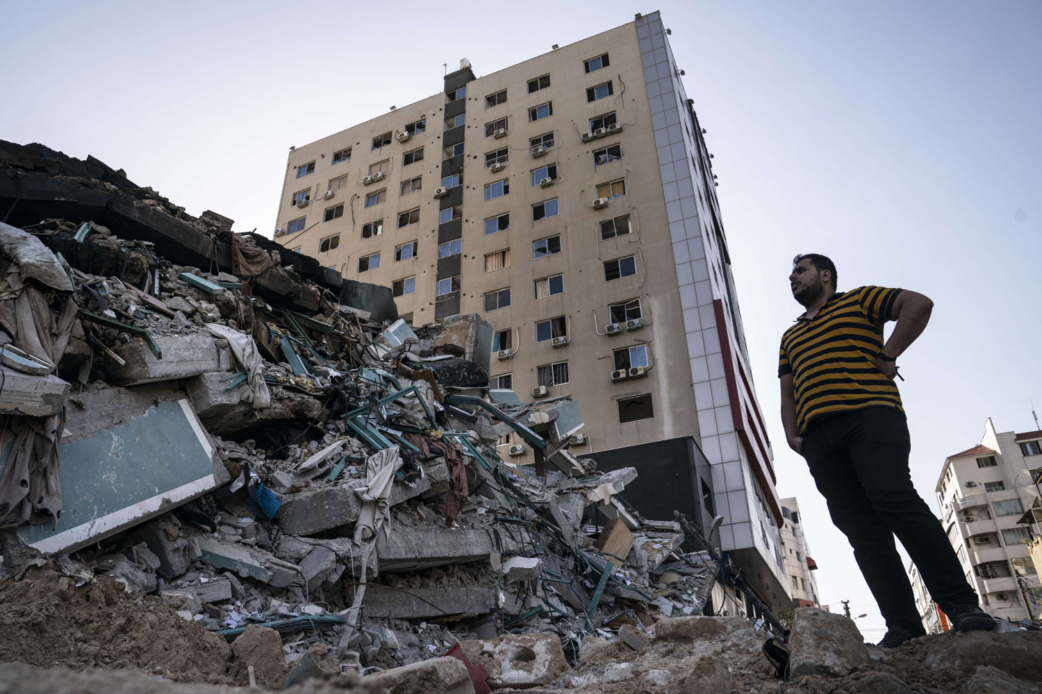دمار كبير لحق بالمنازل والبنية التحتية للقطاع الفقير