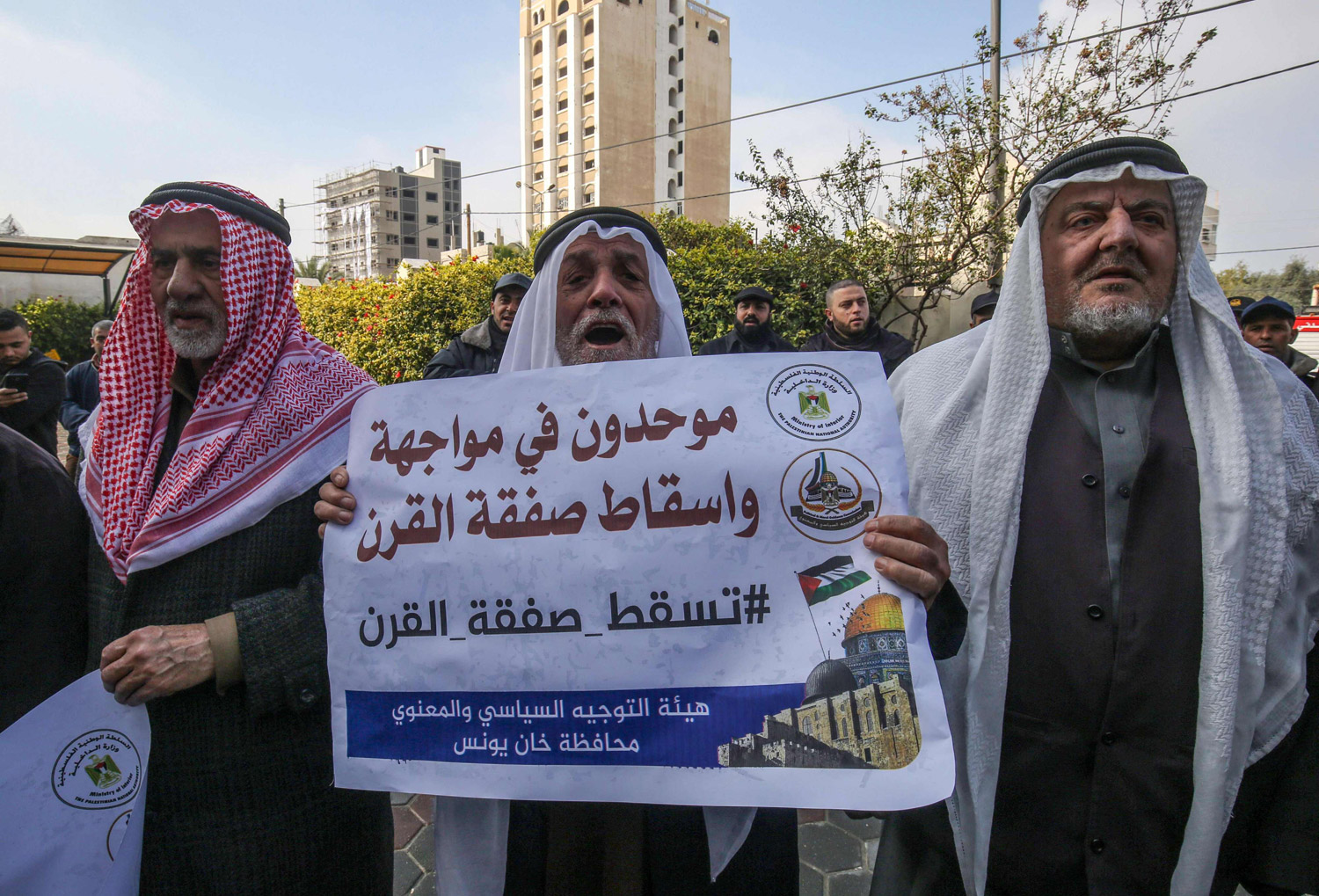 طريق المفاوضات هو الحل الوحيد للمشكلة