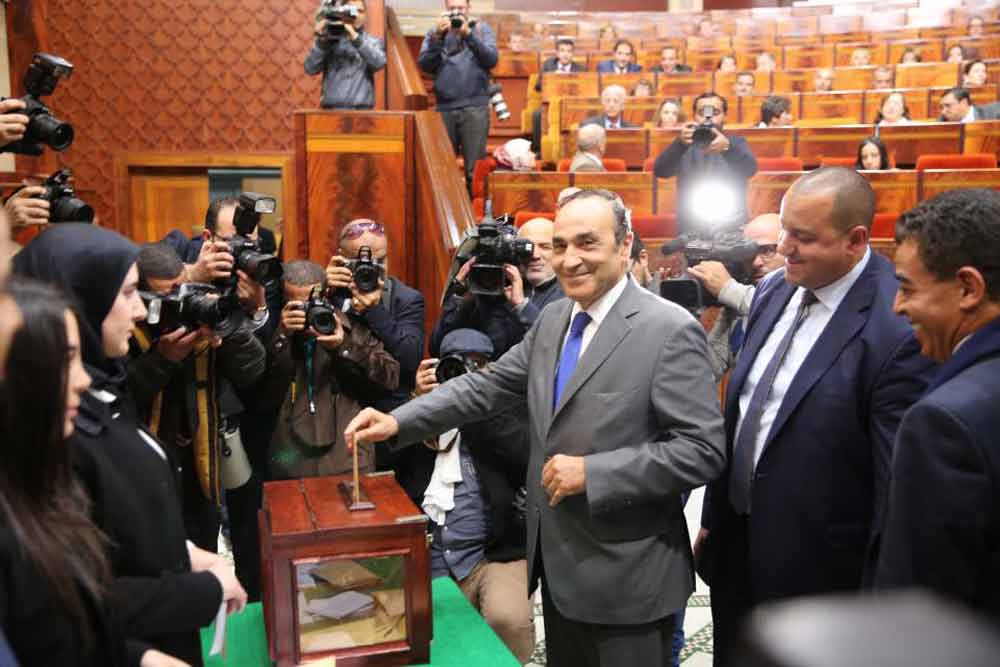 مكانته السياسية والحكومية وبرغماتيته وصفاته التوافقية مكّنت المالكي من أن يحتل مناصب هامة حكوميا ومؤسساتيا
