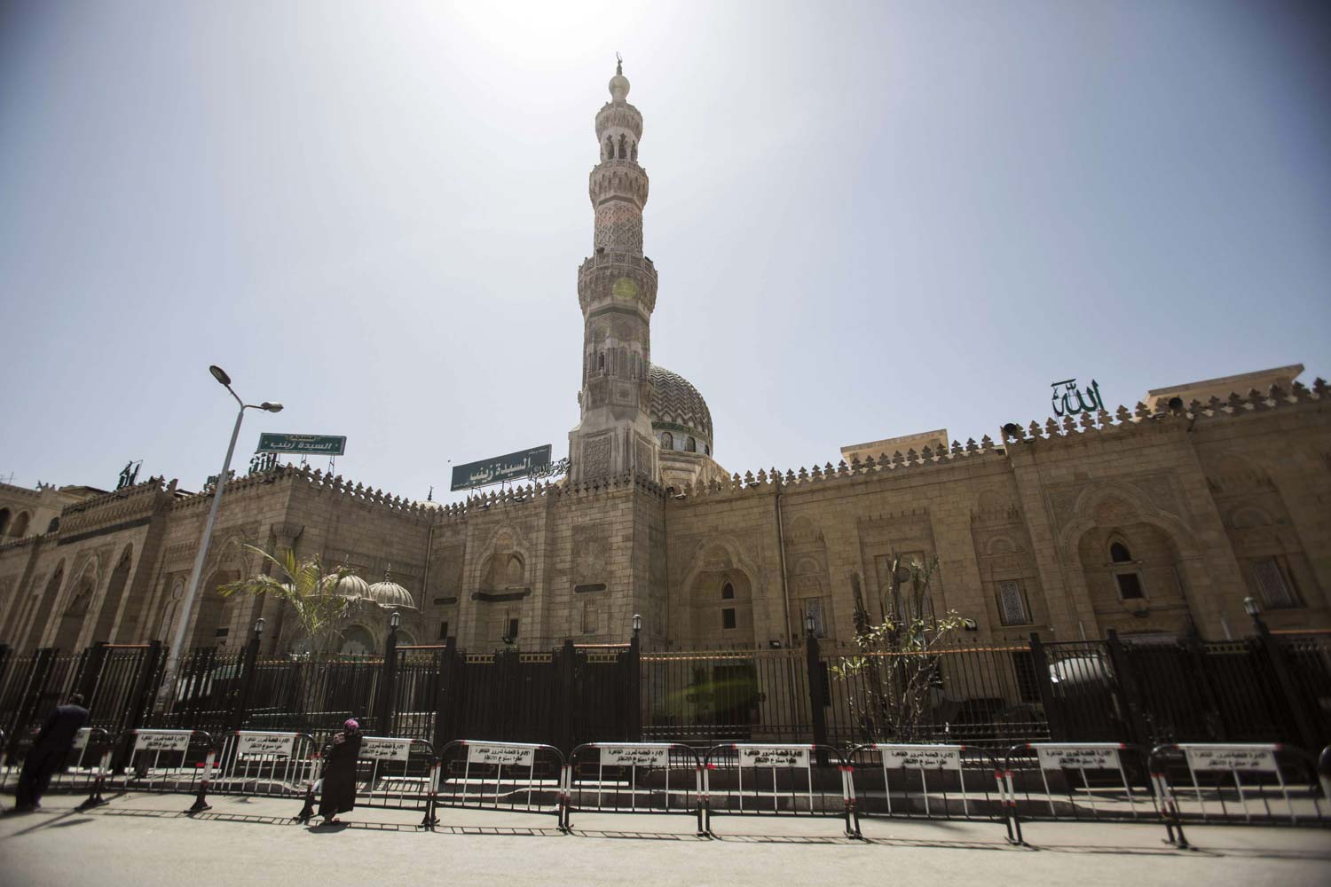 رمضان بلا تراويح ولا تجمعات