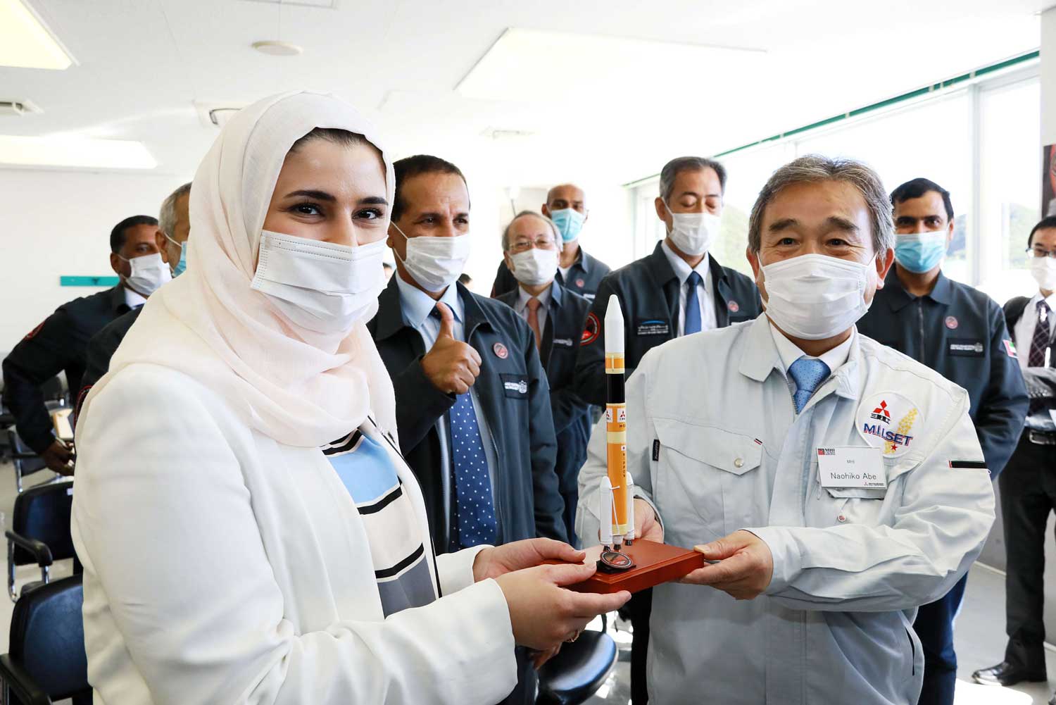 الإمارات تحتفي بانطلاق الرحلة التاريخية لمسبارها إلى المريخ
