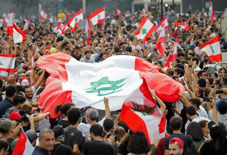 [ أنظار اللبنانيين تتجه الآن إلى كيفية تعاطي فهمي مع التهديد الجديد لحكومة دياب بمنع انعقاد المجلس النيابي لمناقشة بيانها الوزاري ومنحها الثقة.