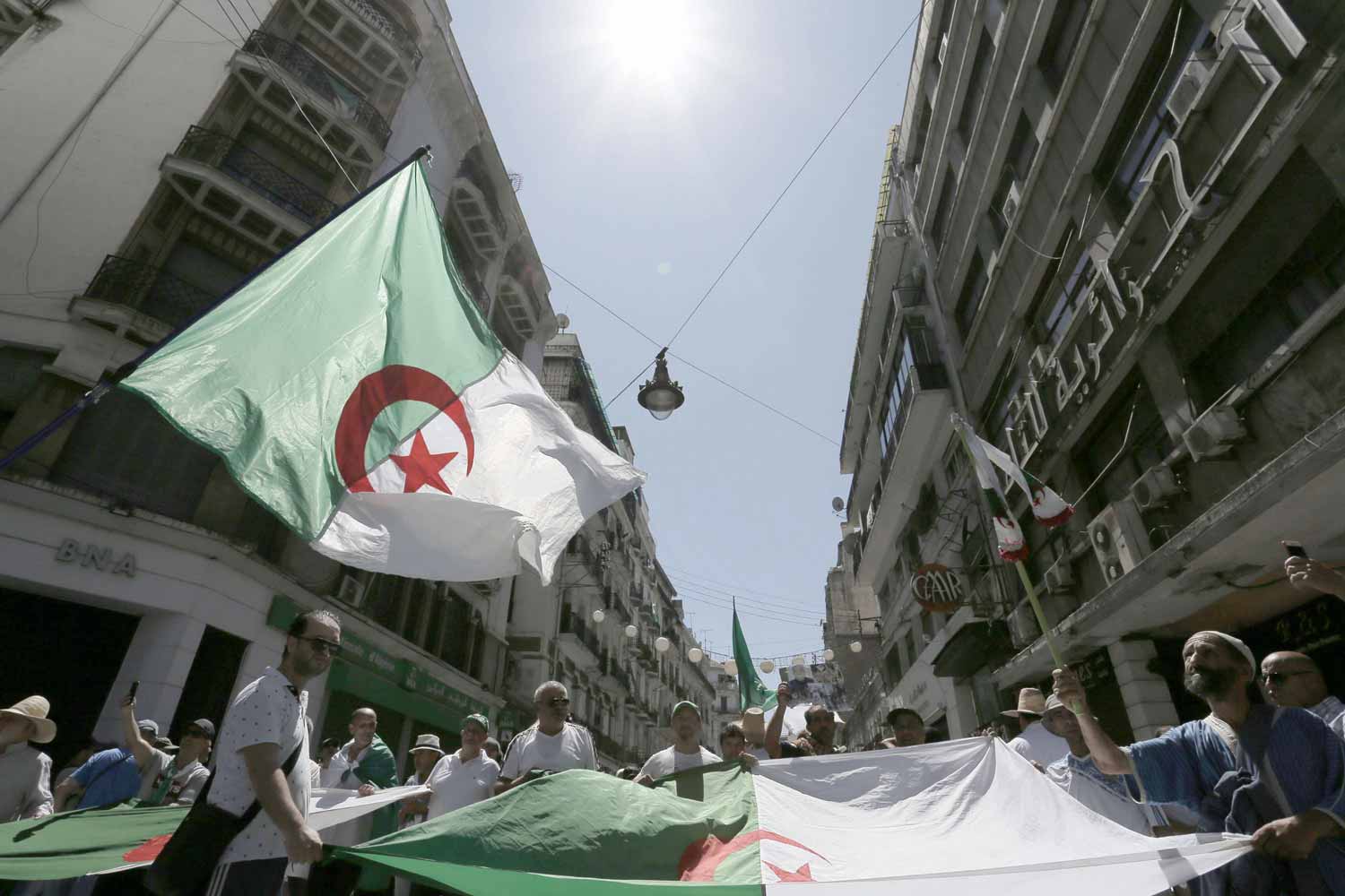 القطع مع النظام القديم