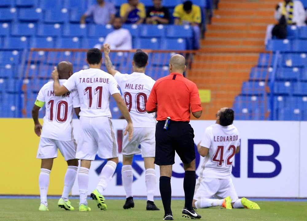 شبح الإلغاء يهدد الدوري الإماراتي