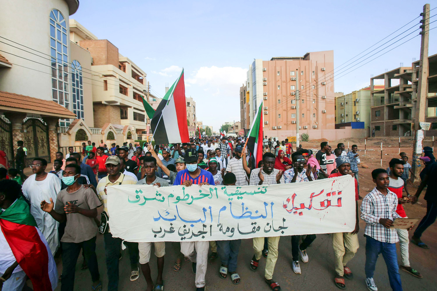 القطع مع النظام القديم خطوة رئيسية لتحقيق الانتقال