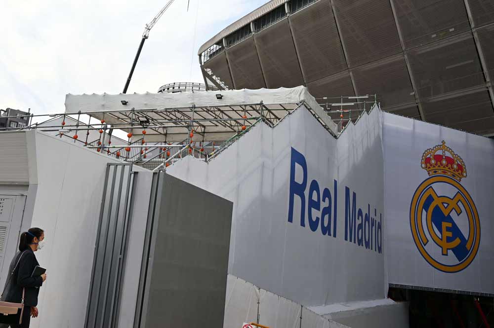 نادي ريال مدريد يحول سانتياغو برنابيو إلى مقر لتخزين وتوزيع المعدات الطبية