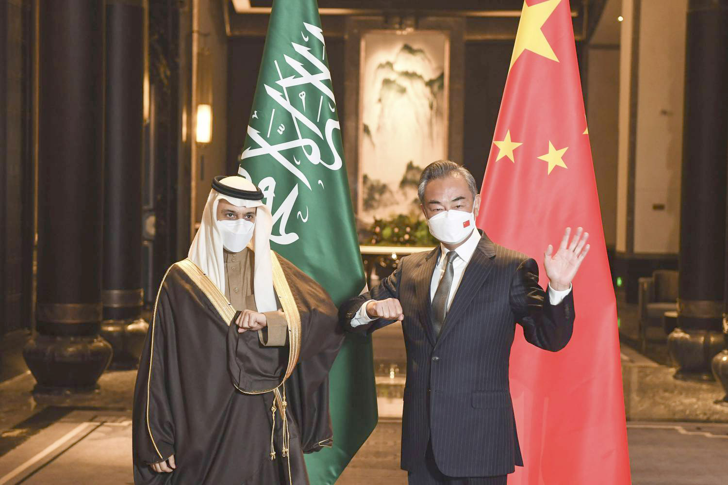 الصين تهتم بالاستثمار في السوق الخليجية المفتوحة
