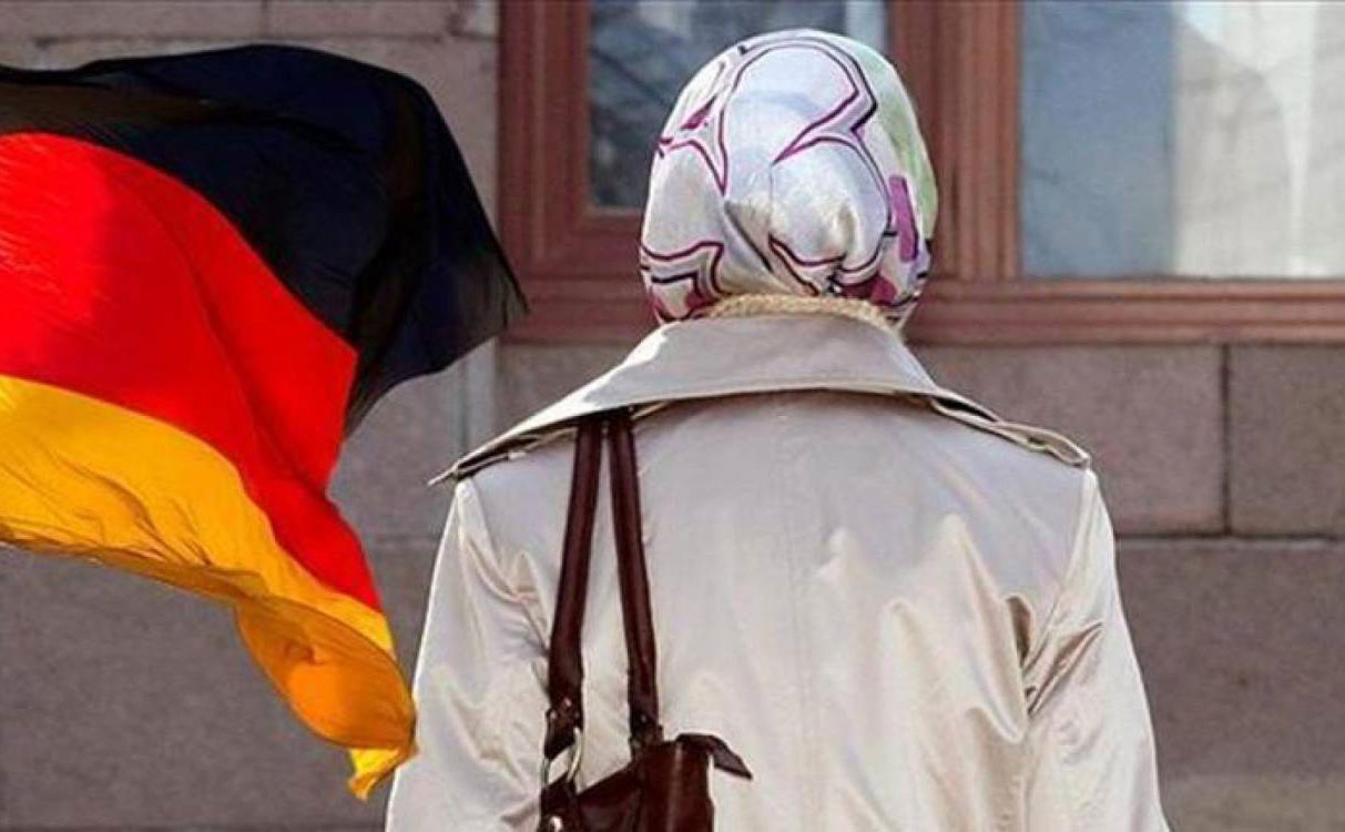 سبب عدم الاندماج هو فقه الأقليات الذي أطلقه الفقهاء القادمون من الشرق الأوسط ومن شمال أفريقيا