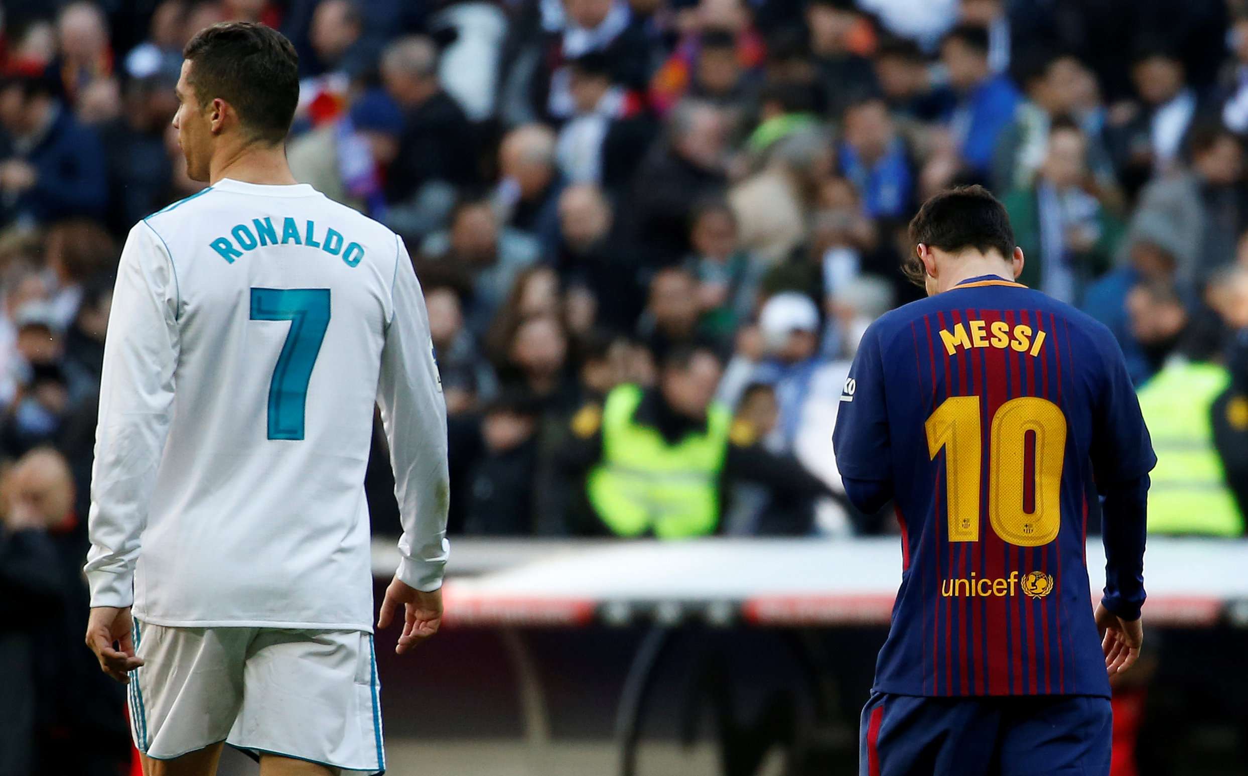 كلاسيكو بطموحات متباينة بين ميسي ورونالدو