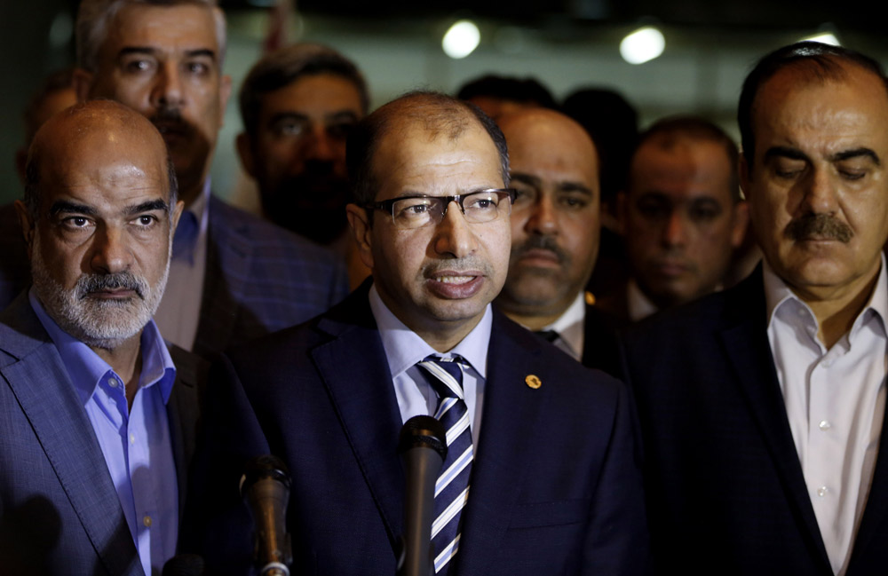 يريد منصب رئيس ديوان الوقف السني لنفسه