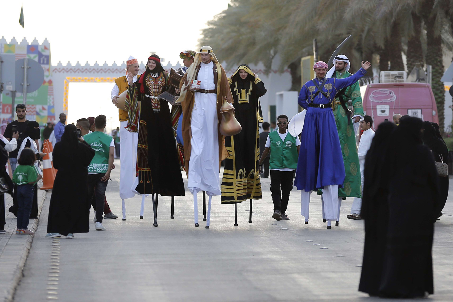 لا مجال للركود والجمود أو التمترس خلف قيود انتهت مدة صلاحيتها،