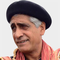 زاهر الغافري: أحاول في الشعر المزاوجة بين ما هو شعري وفلسفي
