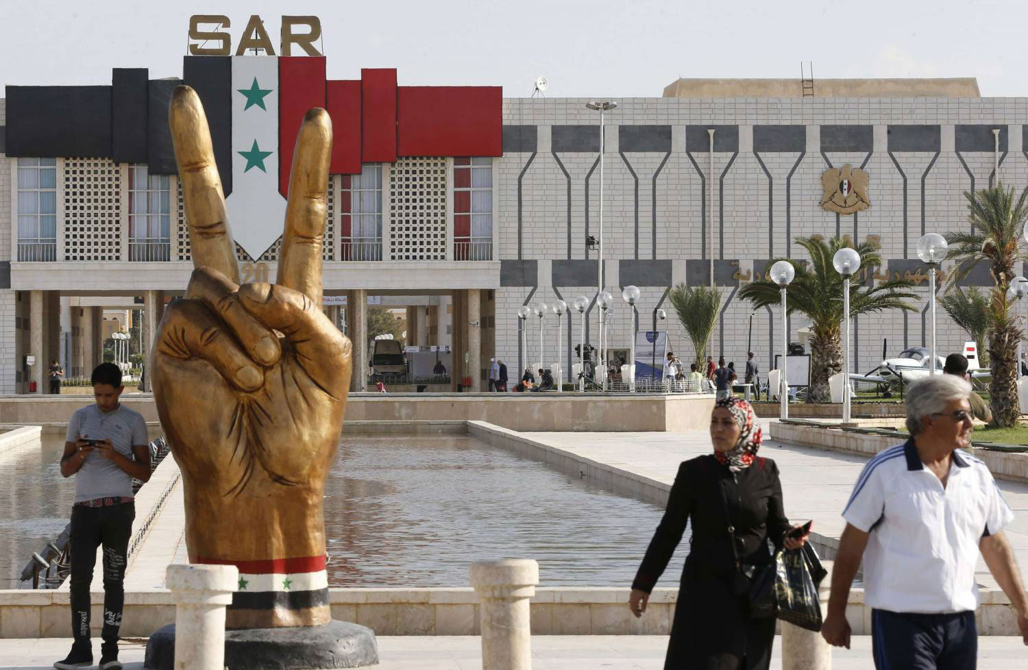  المشاركة اللبنانية تؤكد أهمية وعمق العلاقة بين  لبنان وسوريا التي يجب تكريسها أكثر لما فيه من مصلحة للبلدين في المرحلة المقبلة 