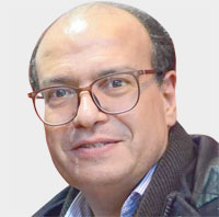 حسن نجمي: الشاعر ليس قصيدة أو كتاب شعر، هو حضور في المجتمع والتاريخ