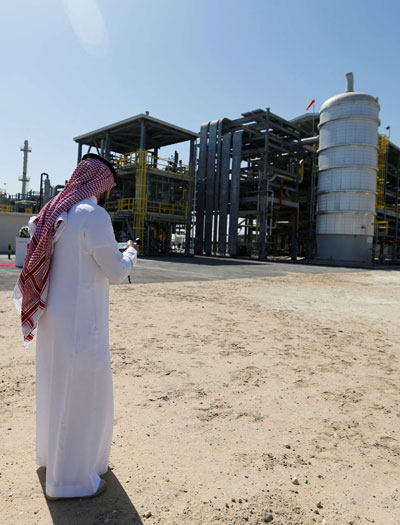 ◙ رفض سعودي لمطالب واشنطن بزيادة الإمدادات النفطية إلى السوق في ظل استمرار تقاربها مع إيران