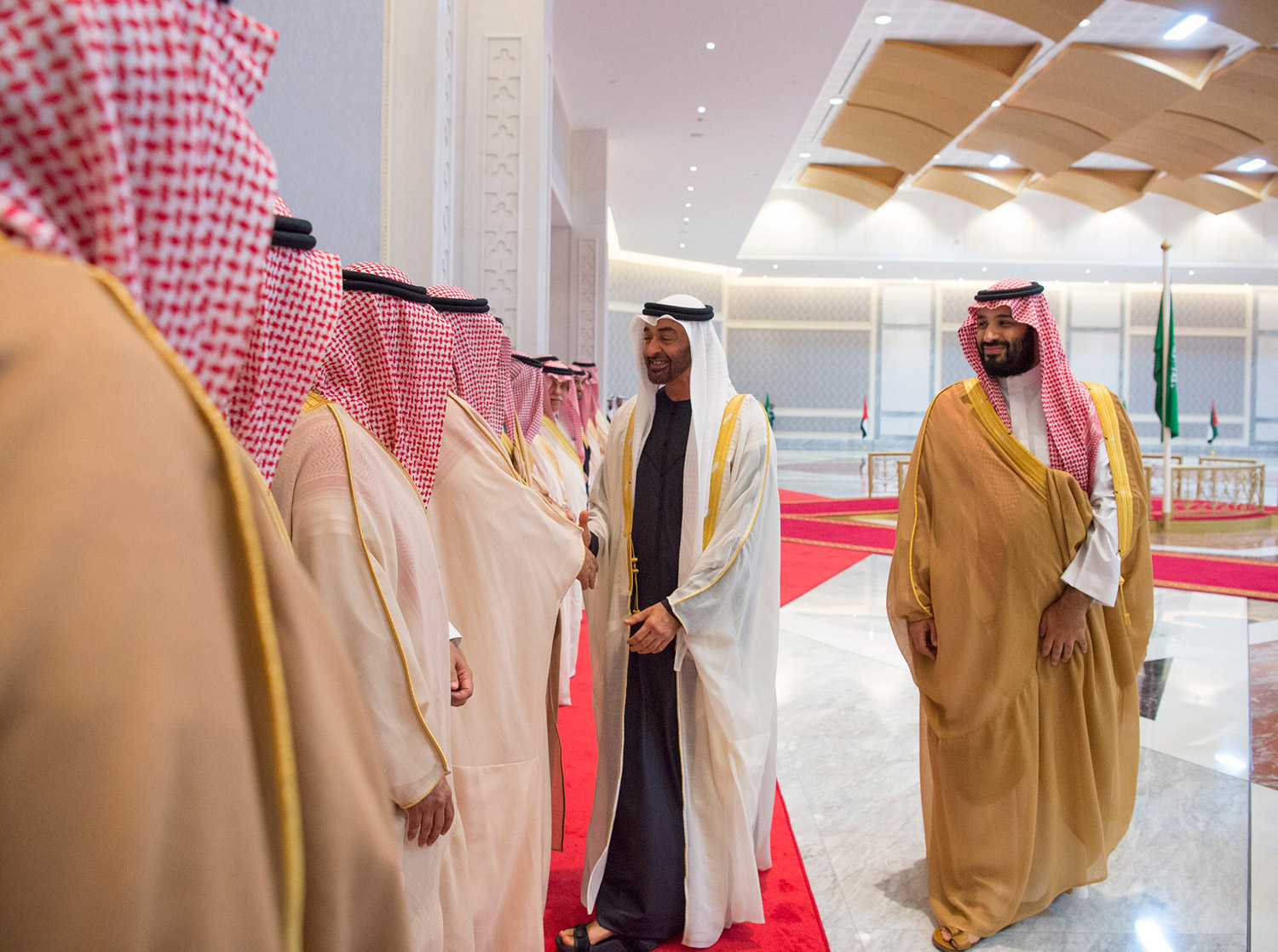 علاقات تاريخية متجذرة