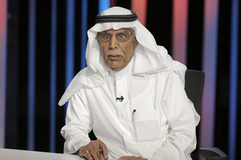 العلمانية يراها بن تنباك تحافظ على كرامة الإنسان وعلى شعائره وحقه في الوجود. وجهة نظر جلبت عليه انتقادات عديدة من الأوساط السعودية المتشددة