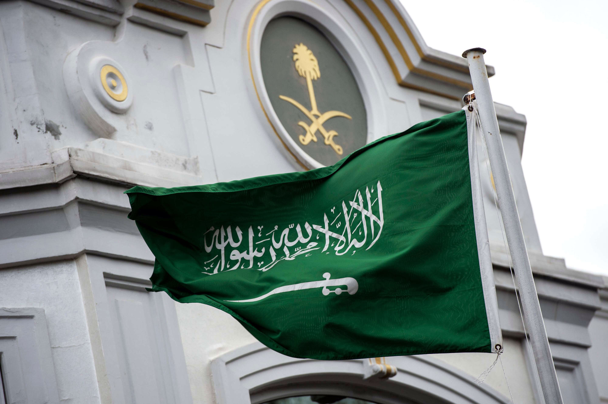 السعودية تنفي ما يتم تداوله في بعض وسائل الإعلام من اتهامات وتستنكر التهجم على المملكة على خلفية قضية اختفاء خاشقجي