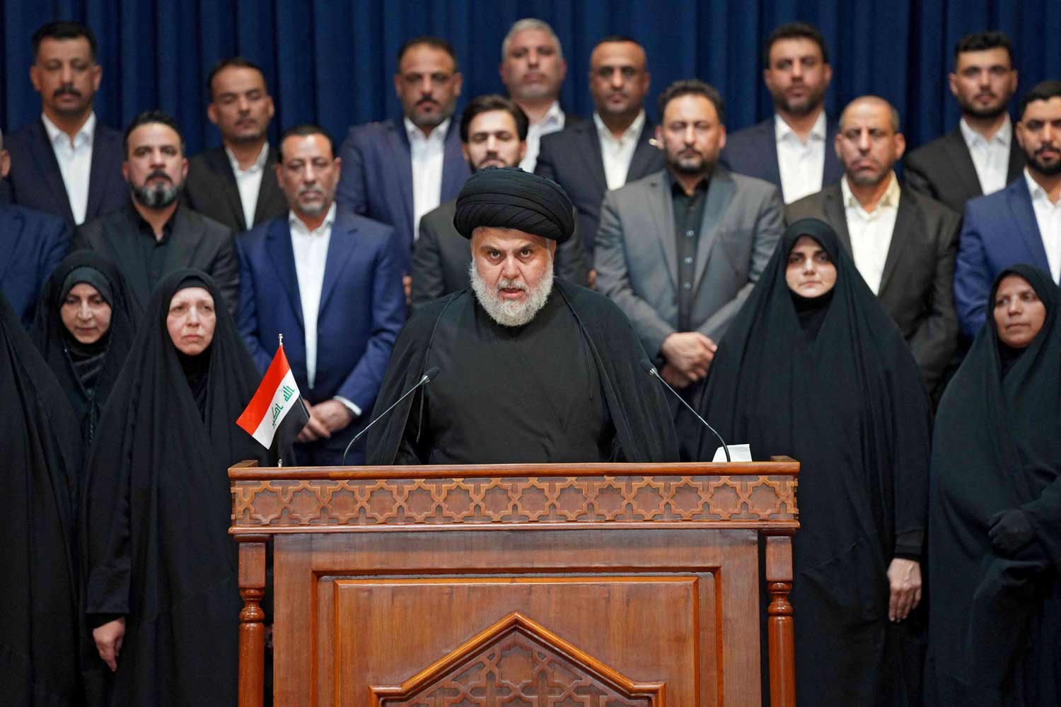 تحسين أداء العملية السياسية وضمان حظوظ الصدر فيها لن يتما إلا بدعمه لرئيس وزراء وردم قنوات النفوذ الإيراني