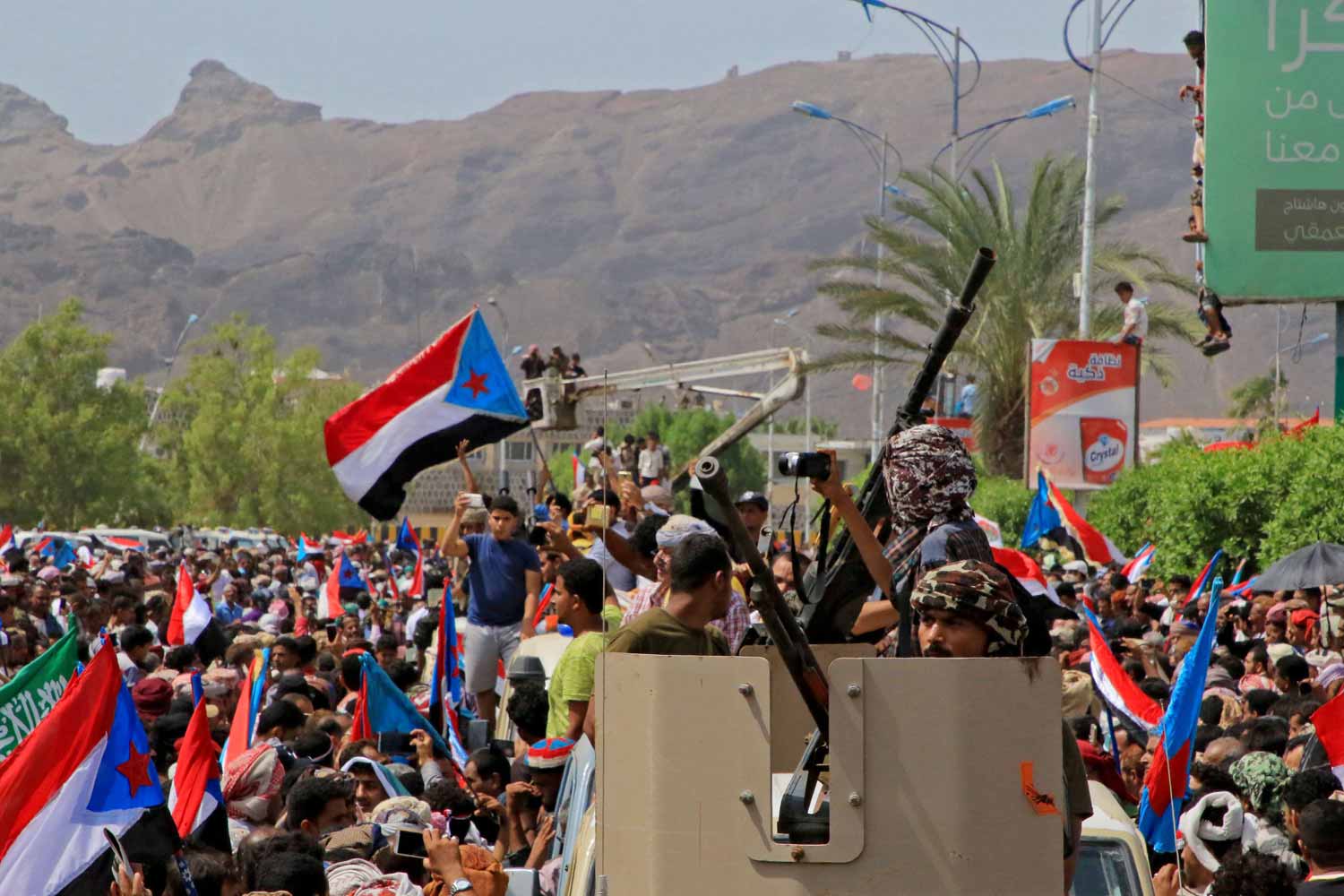 نحو إعادة هيكلة السلطة الانتقالية اليمنية