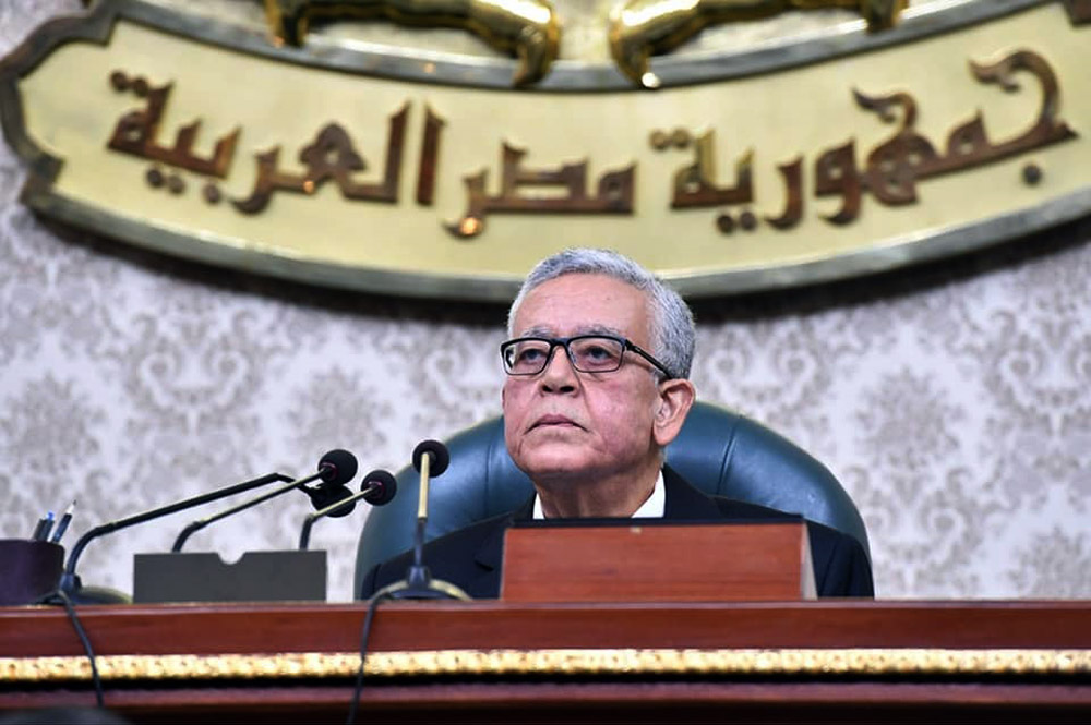 الحكومة ترغب في أن يكون البرلمان ظهيرا سياسيا عقلانيا، وتعتقد أن تحقيق هذه المعادلة يتطلب وجود شخصية لها هيبة وحضور ومصداقية على رأس البرلمان.