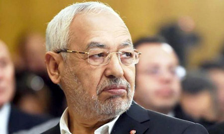 الغنوشي يدرك أن أي وقت يضيع الآن في تونس سيكون لصالحه، بما يمنحه القدرة على إعادة ترتيب الأوراق والبحث عن فرص للتدارك سواء أكانت من الداخل أم من الخارج.