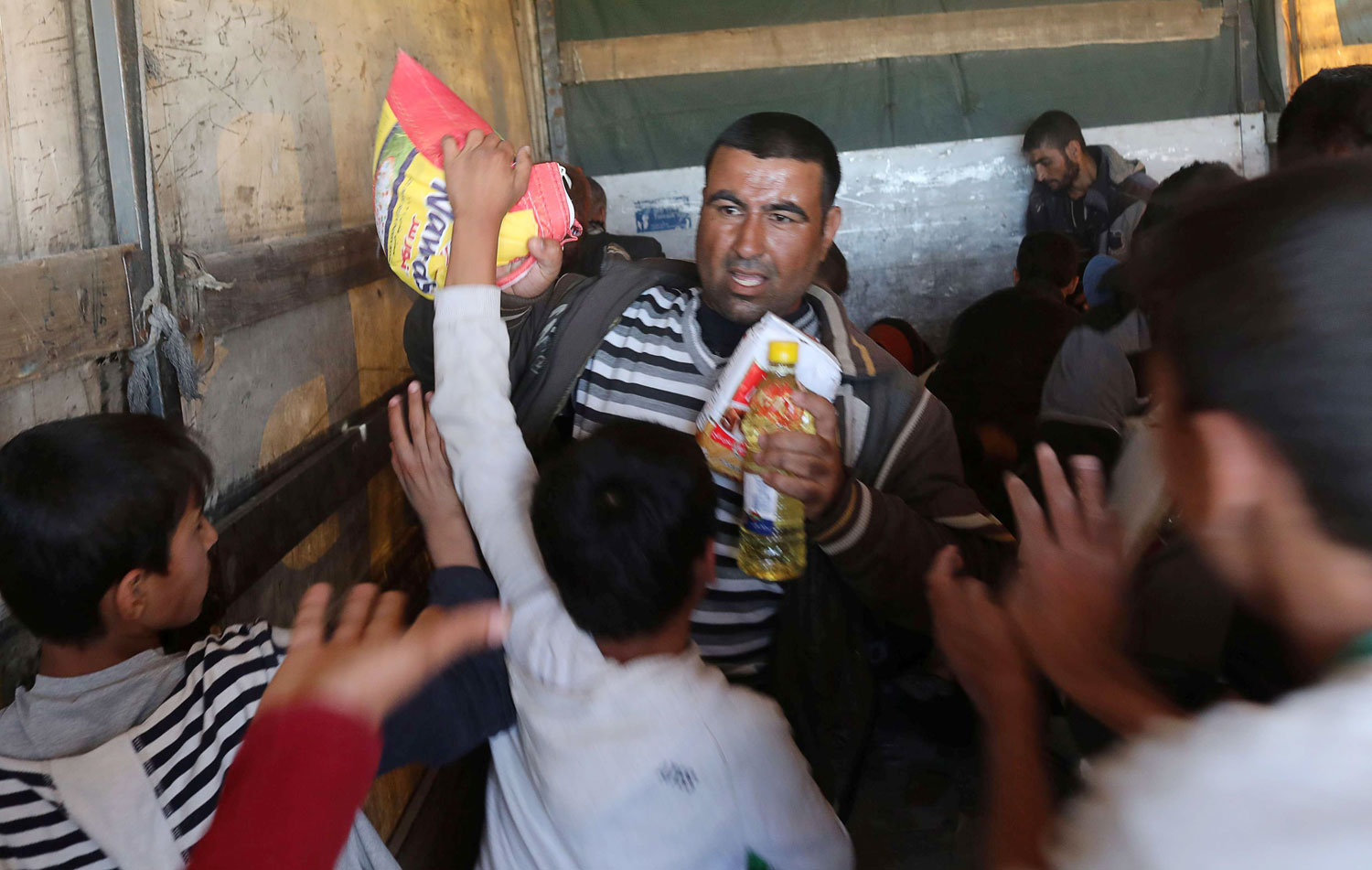 فعل الخير الشيء الوحيد الذي لا يموت