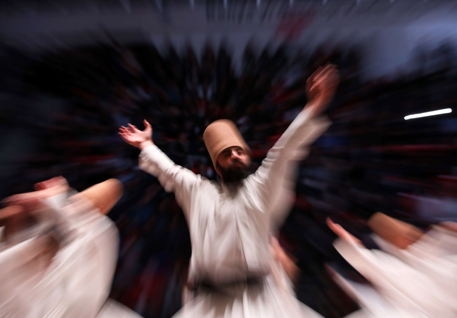 دورة بعنوان "عنوان الشعر الصوفي والفنون المجاورة "