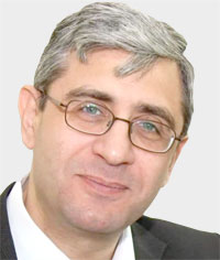 طارق مجذوب: نطالب الدول المانحة بالمساعدة على تأمين التعلم عن بعد
