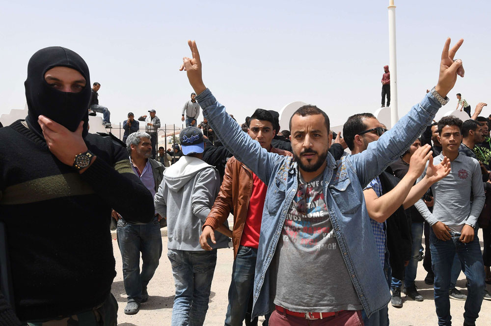 انقسامات واختلاف في وجهات النظر