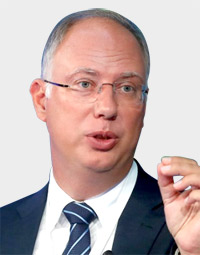 كيريل ديمترييف: موسكو لا ترى جدوى من تمديدخفض إنتاج النفط
