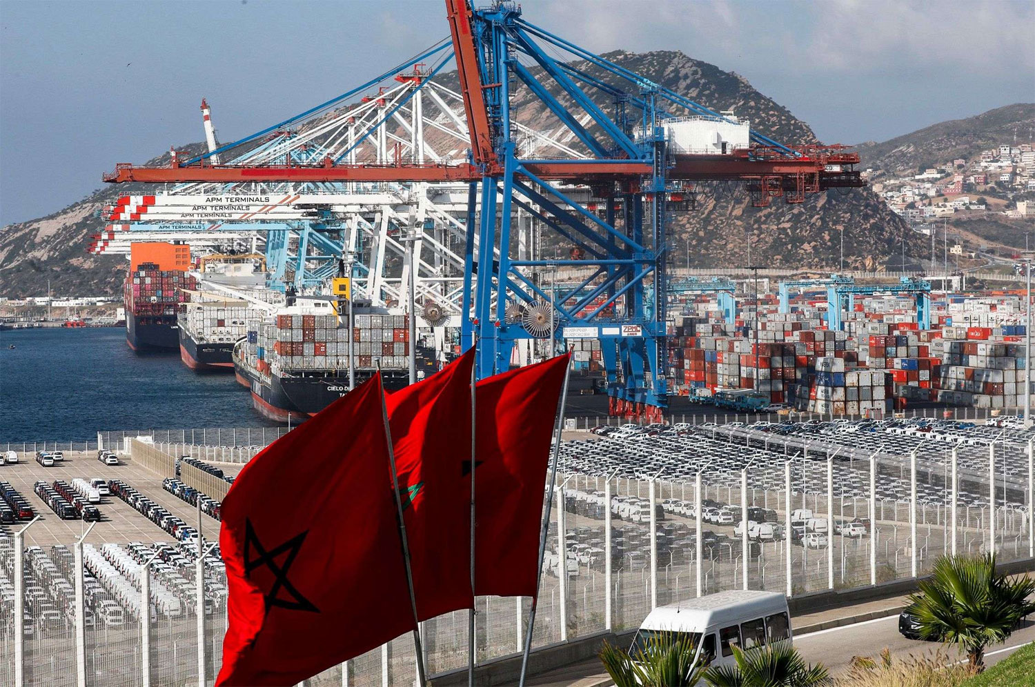 المغرب يسعى لجذب العديد من الاستثمارات بعد توسعة الميناء 