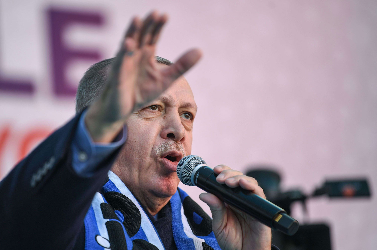 أردوغان يوظف هجوم نيوزلندا ليقدم نفسه مدافعا عن الإسلام