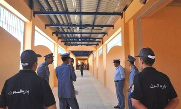 السجناء الذين عفي عنهم في المرسوم الأول غادروا السجون