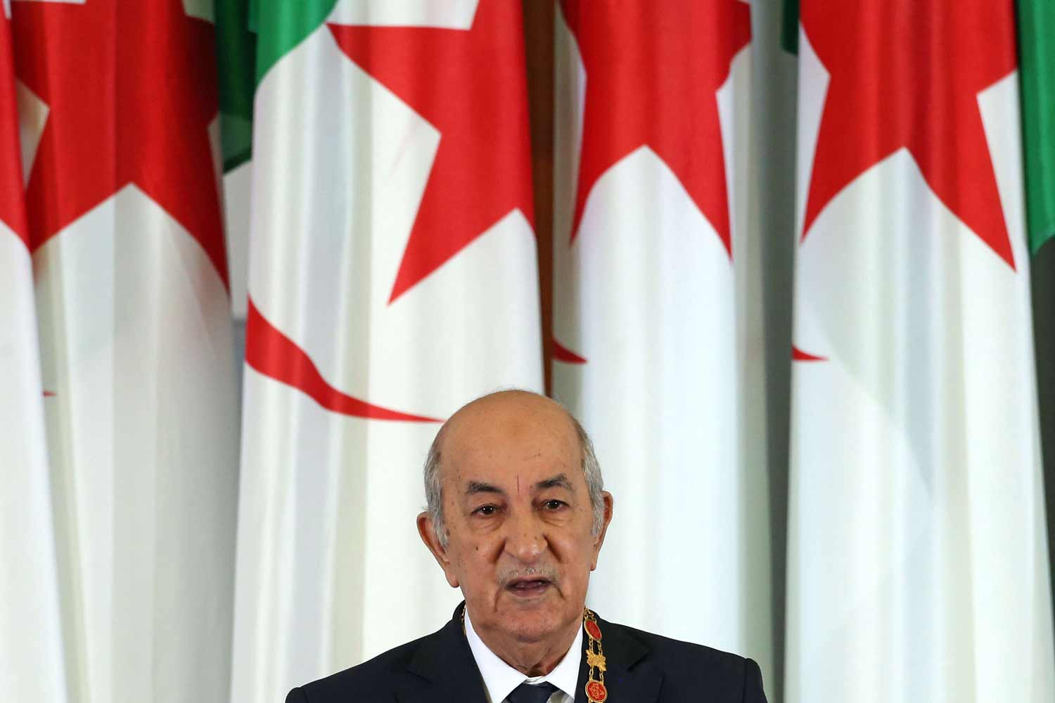 هل يحتوي تبون غضب الشارع