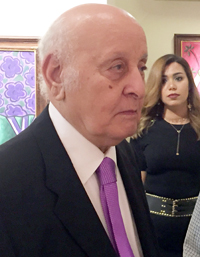 الأنثى في تجربة التوني صبارة في تحملها وطائر في تحليقه وحصان في جموحه وغمامة في هطولها وبنفسجة في إشراقها وبهجتها وعطرها