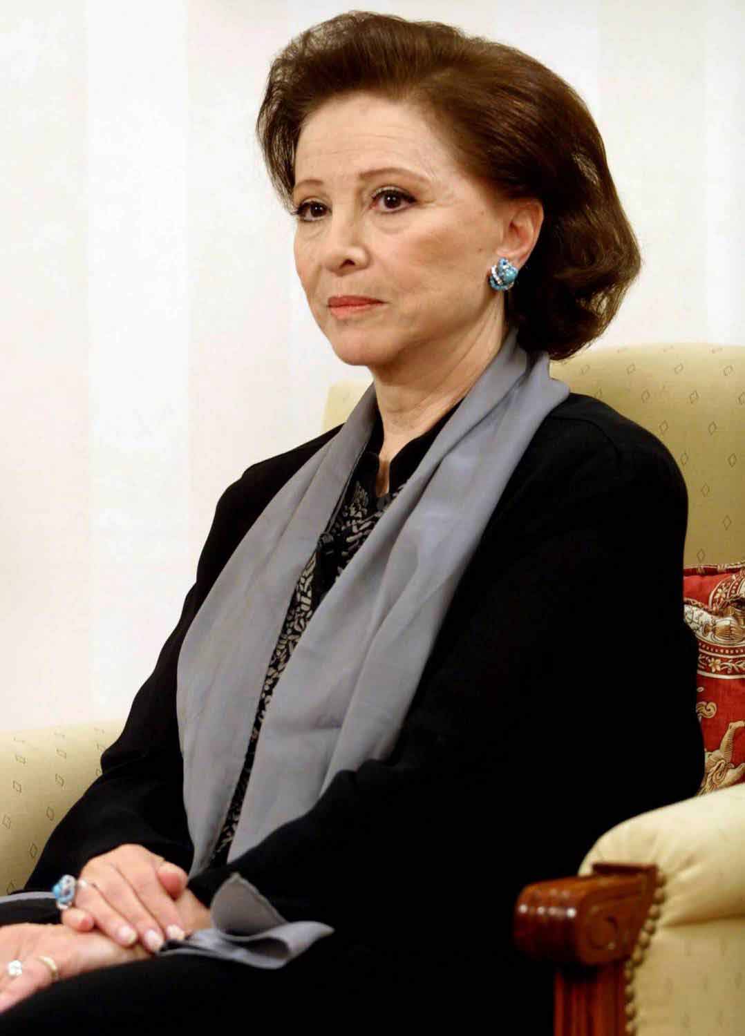 نجحت الممثلة فاتن حمامة أن تؤدي دور الفتاة التي تجد نفسها مدفوعة باتجاه العمل السياسي من أجل الحب