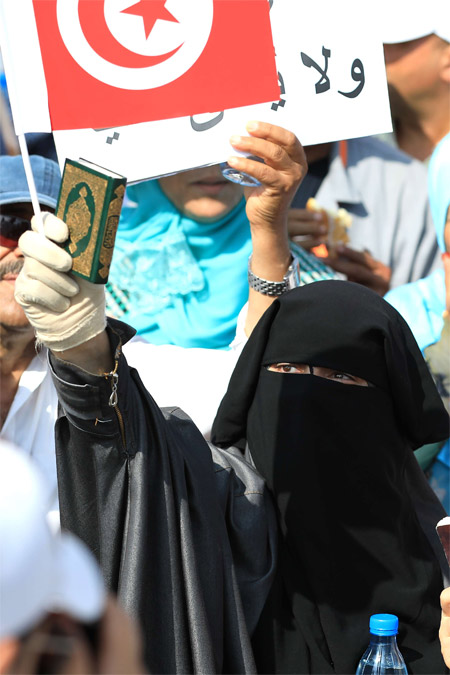 التعليم العمومي يواجه تحدي تغول الفكر المتطرف 