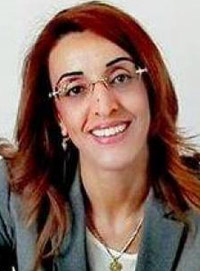 عائشة بن بلحسن تتهم الدولة والحكومة بـ"اللامبالاة"