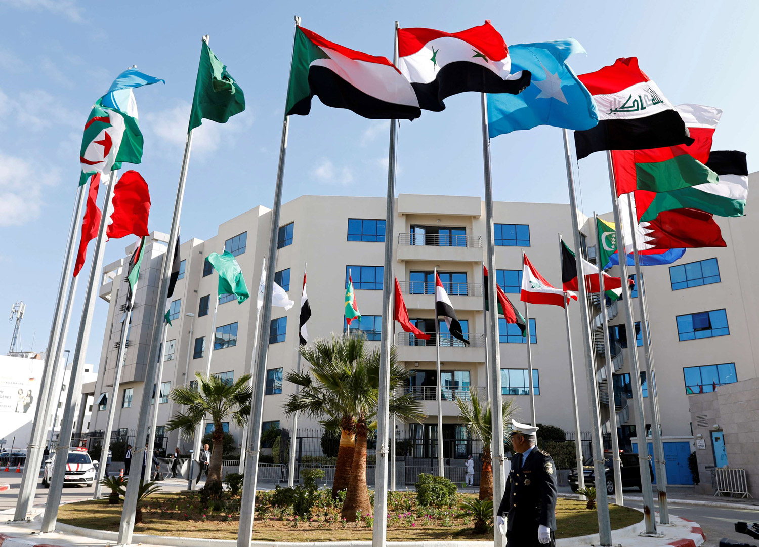 إجماع عربي على تحصين المنطقة من التدخلات الدولية
